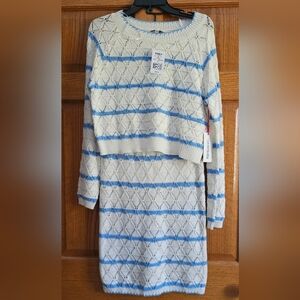 2 Piece Freshman Women's Sweater in Blue and White